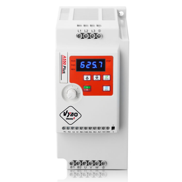 Convertitore di frequenza 7,5 kW 400V A550 Plus Italia In magazzino